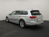 Volkswagen Passat 2 176kW thumbnail