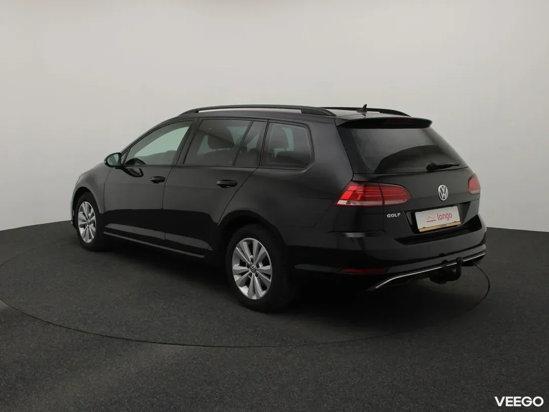 Volkswagen Golf 1.6 85kW