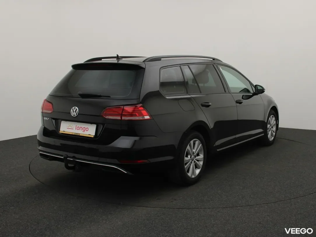 Volkswagen Golf 1.6 85kW