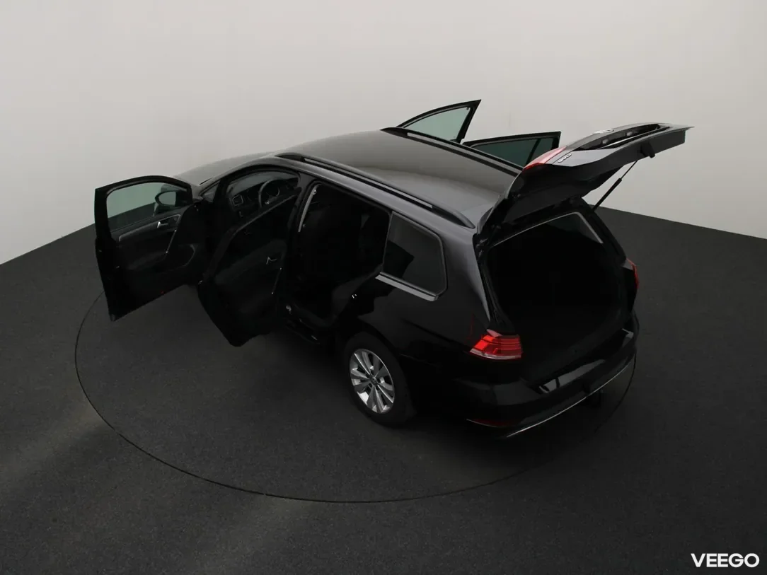 Volkswagen Golf 1.6 85kW