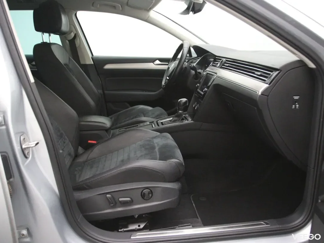 Volkswagen Passat 2 176kW