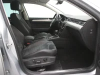 Volkswagen Passat 2 176kW thumbnail