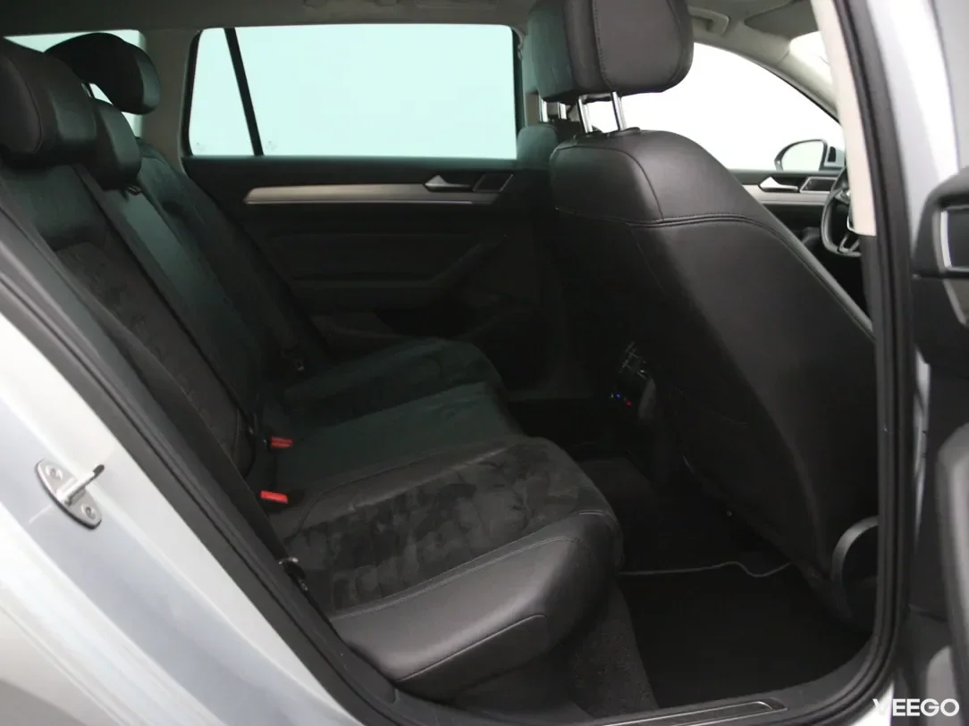 Volkswagen Passat 2 176kW