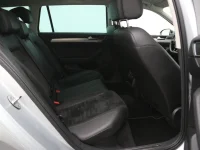Volkswagen Passat 2 176kW thumbnail