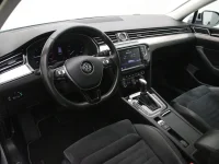 Volkswagen Passat 2 176kW thumbnail