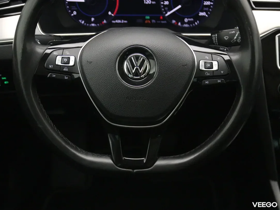 Volkswagen Passat 2 176kW