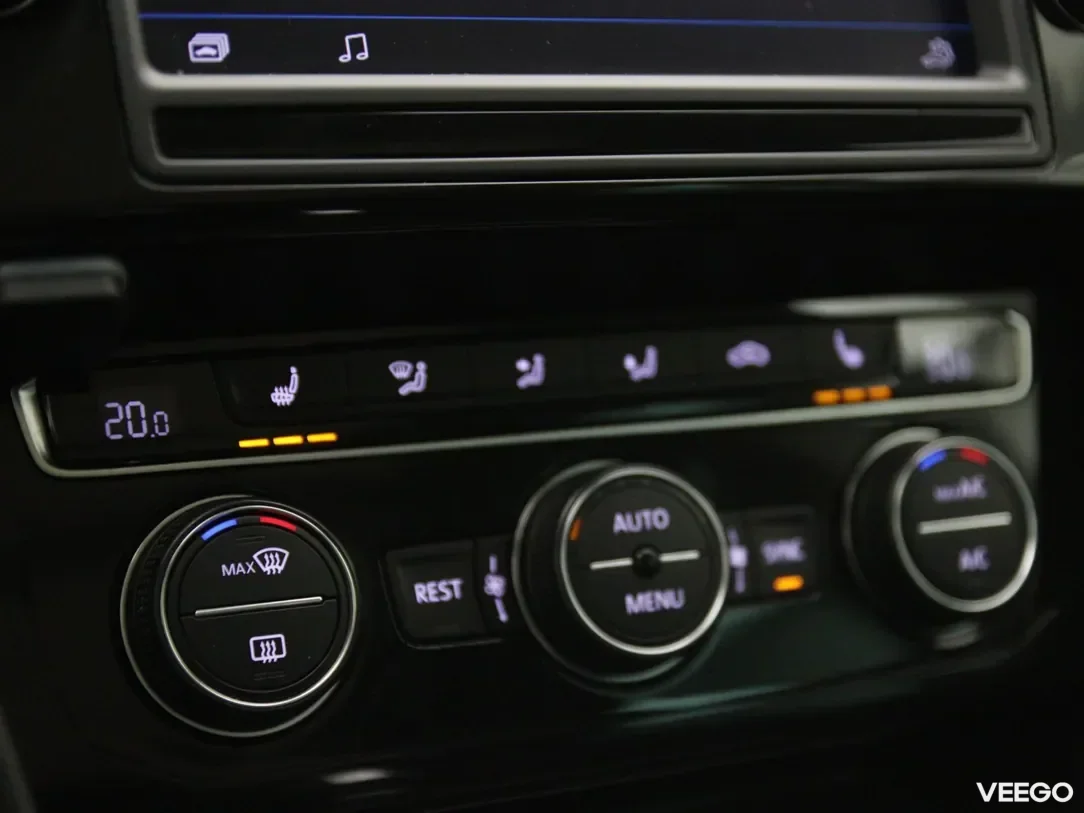 Volkswagen Passat 2 176kW