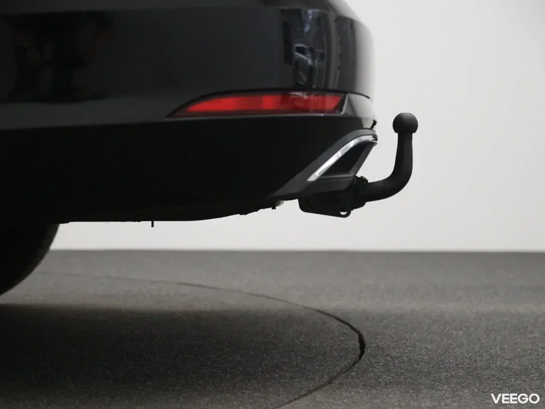 Volkswagen Golf 1.6 85kW