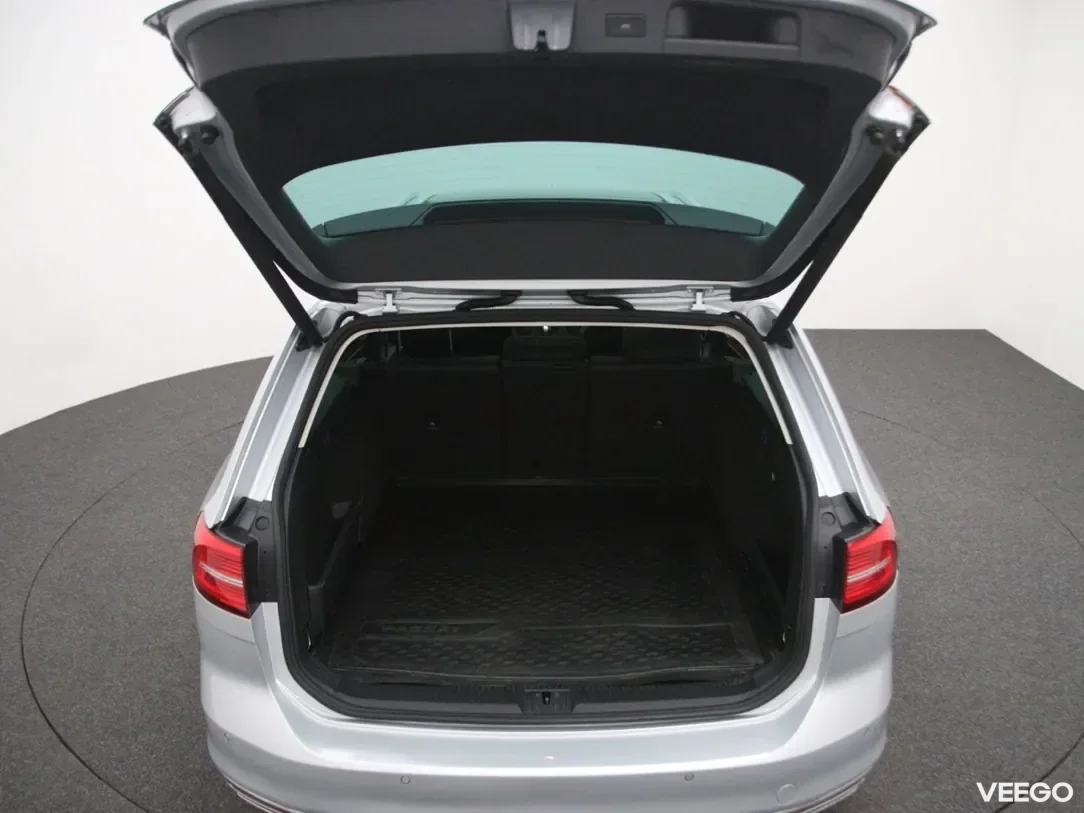 Volkswagen Passat 2 176kW