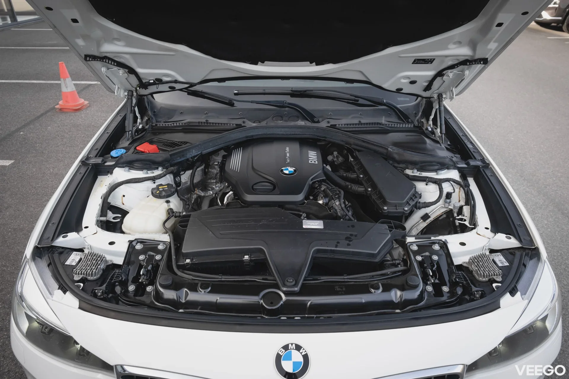 BMW 320 d Gran Turismo M-Sportpakett LCI 2 140kW