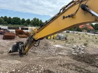 Caterpillar 323 122kW