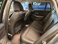 BMW 330 xDrive Touring Adaptiv Farthållare