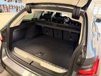 BMW 330 xDrive Touring Adaptiv Farthållare