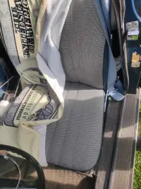 Mercedes-Benz 220 2.2 70kW thumbnail