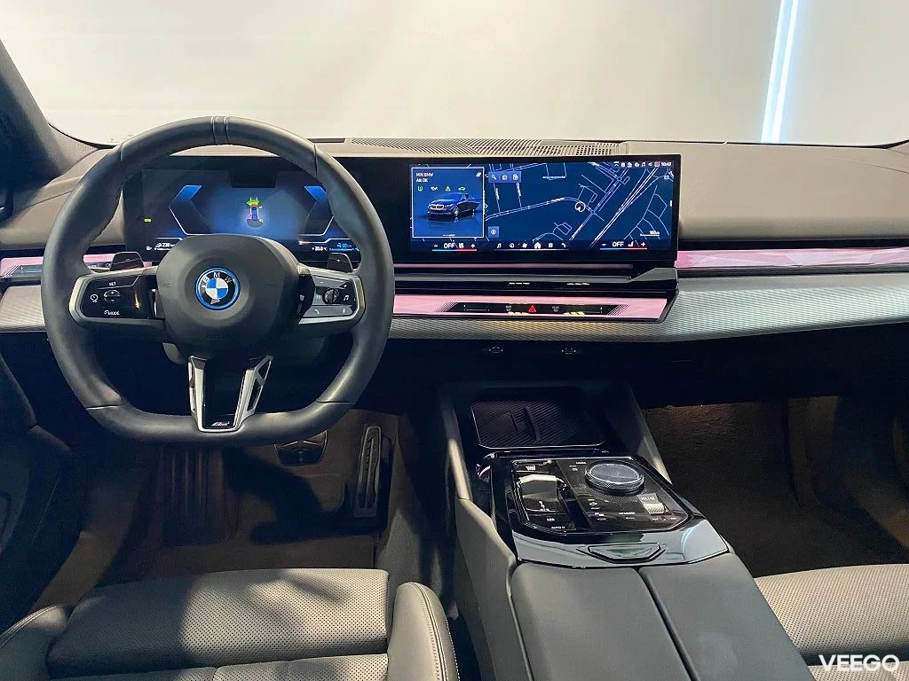 BMW 530 xDrive Sedan