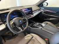 BMW 530 xDrive Sedan