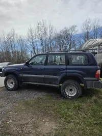 Toyota Land Cruiser 100 4.2 150kW thumbnail