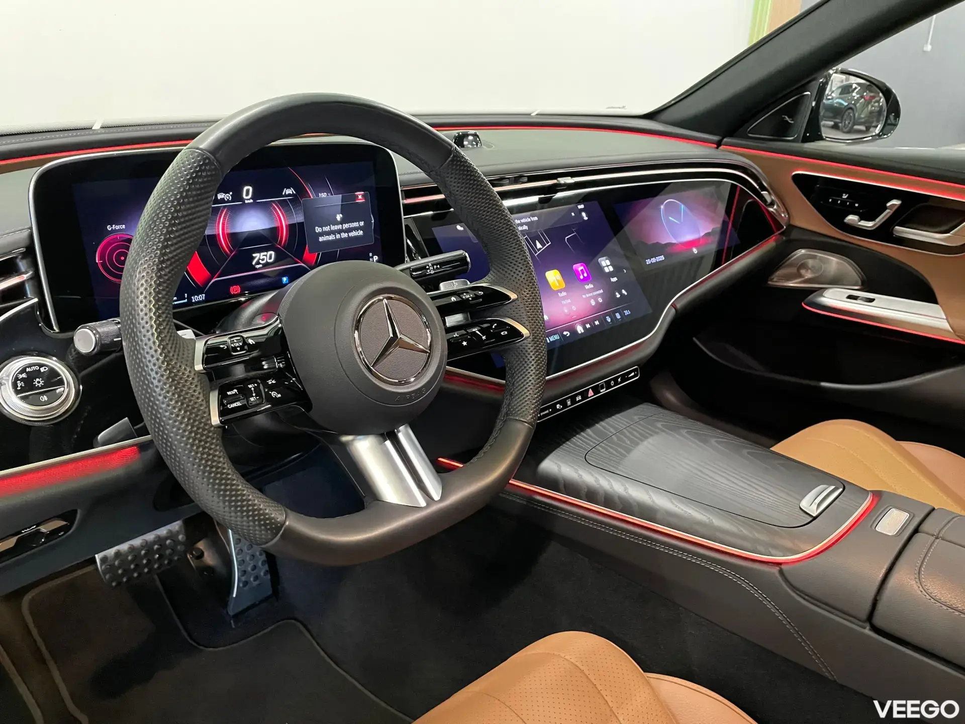 Mercedes-Benz E220 4Matic AMG Night 145kW