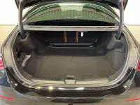 Mercedes-Benz E220 4Matic AMG Night 145kW thumbnail