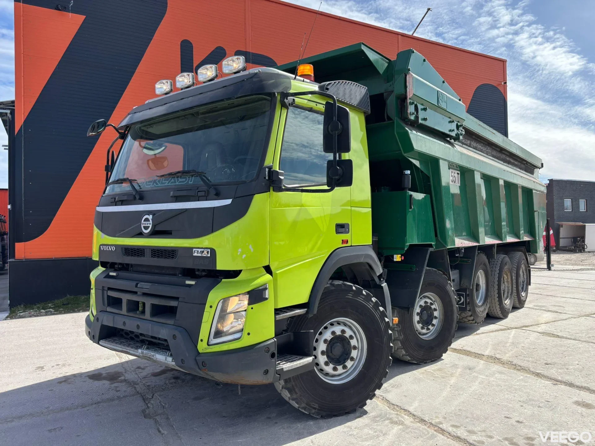 Volvo FMX RETARDER / BOX L=6888 mm 540kW