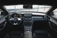 Mercedes-Benz C220 2.0 143kW thumbnail
