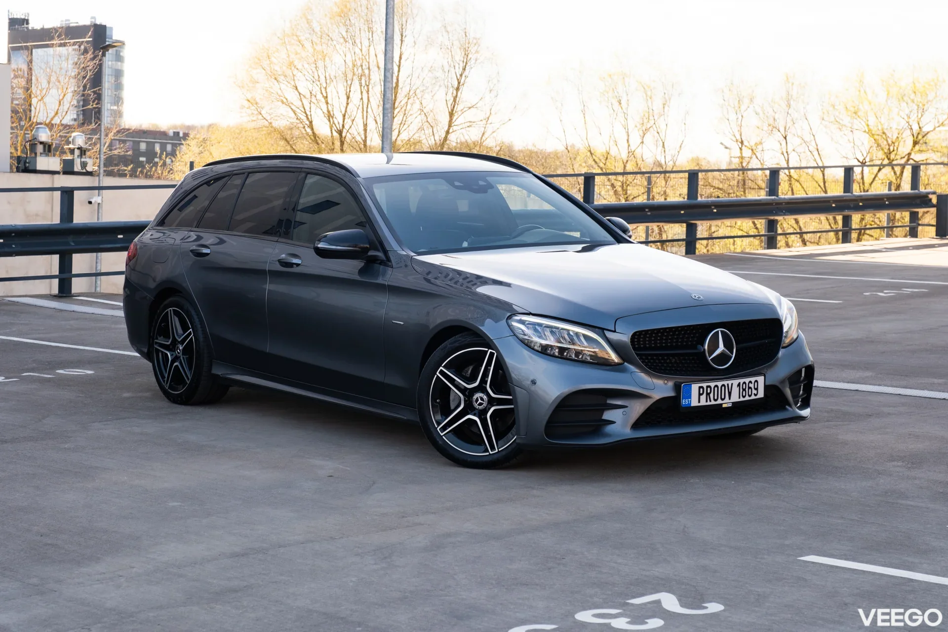 Mercedes-Benz C220 2.0 143kW