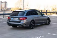 Mercedes-Benz C220 2.0 143kW thumbnail