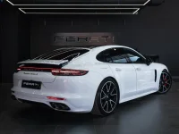 Porsche Panamera 4.0 404kW thumbnail