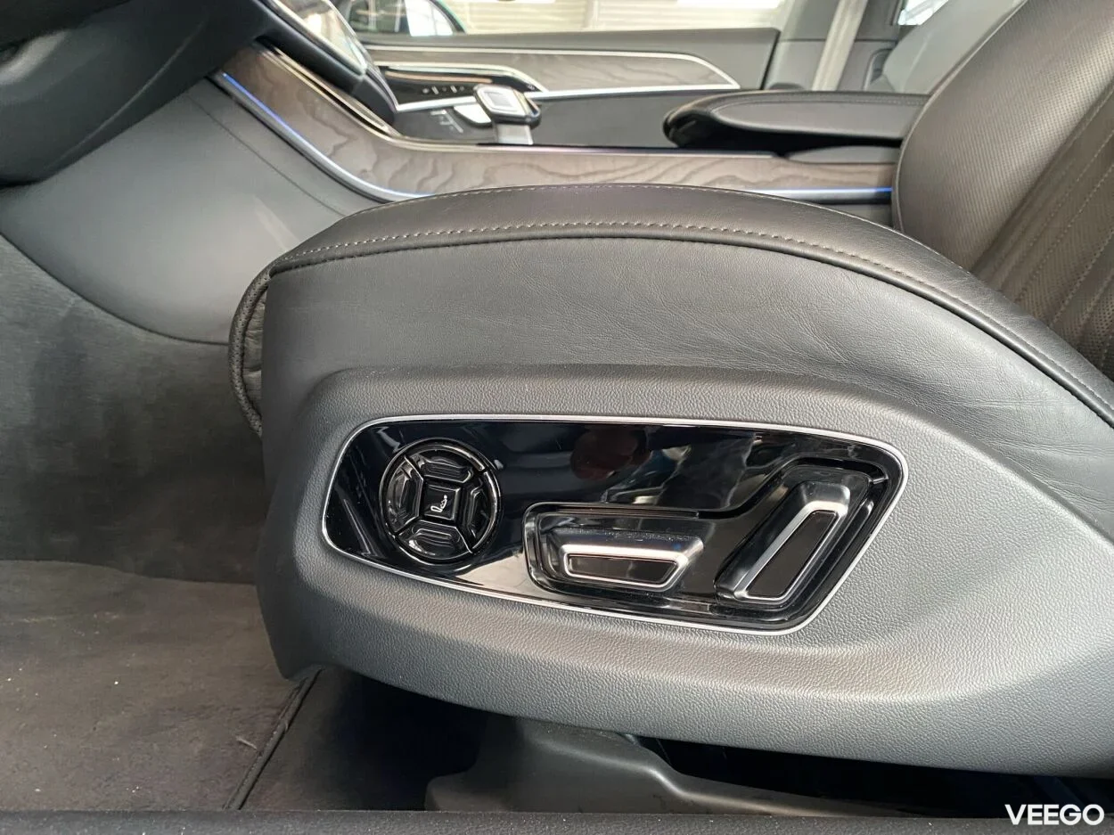 Audi A8 250kW