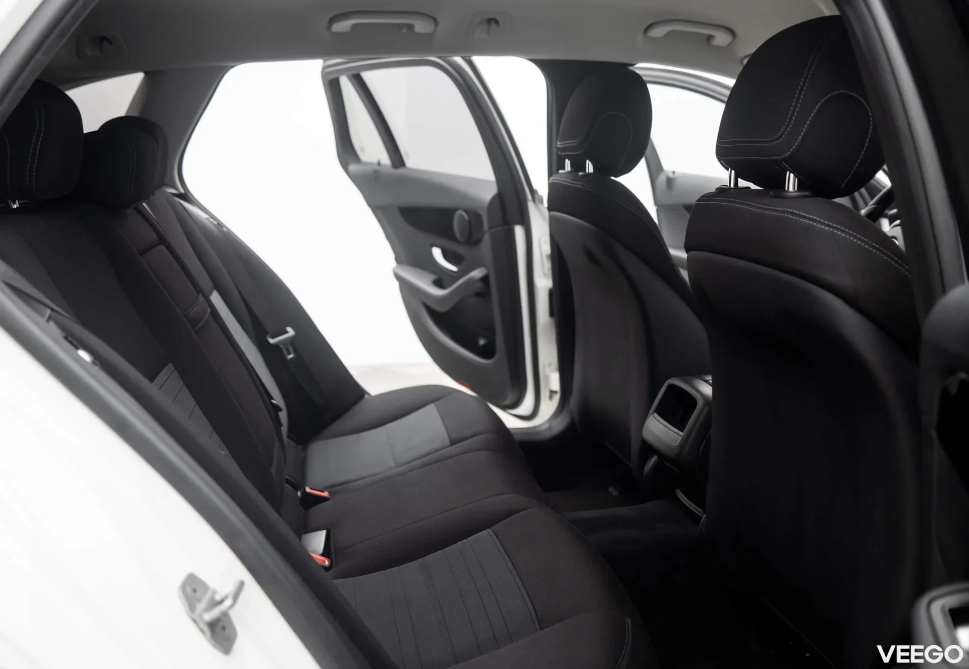 Mercedes-Benz C220 d 2.1 125kW