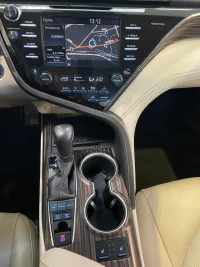 Toyota Camry Executive 2.5 131kW thumbnail