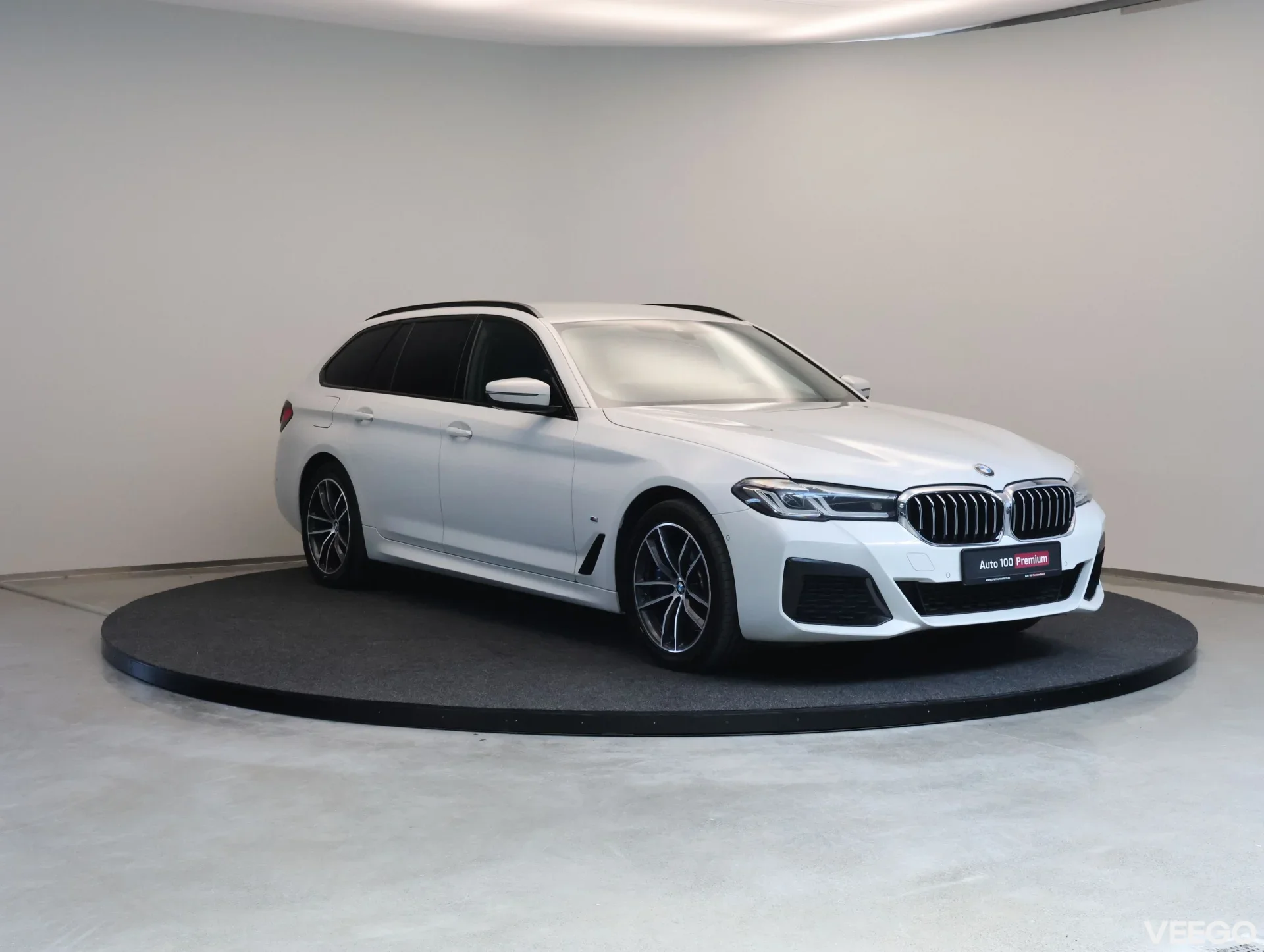 BMW 530 X-Drive M-Sportpakett 2 215kW