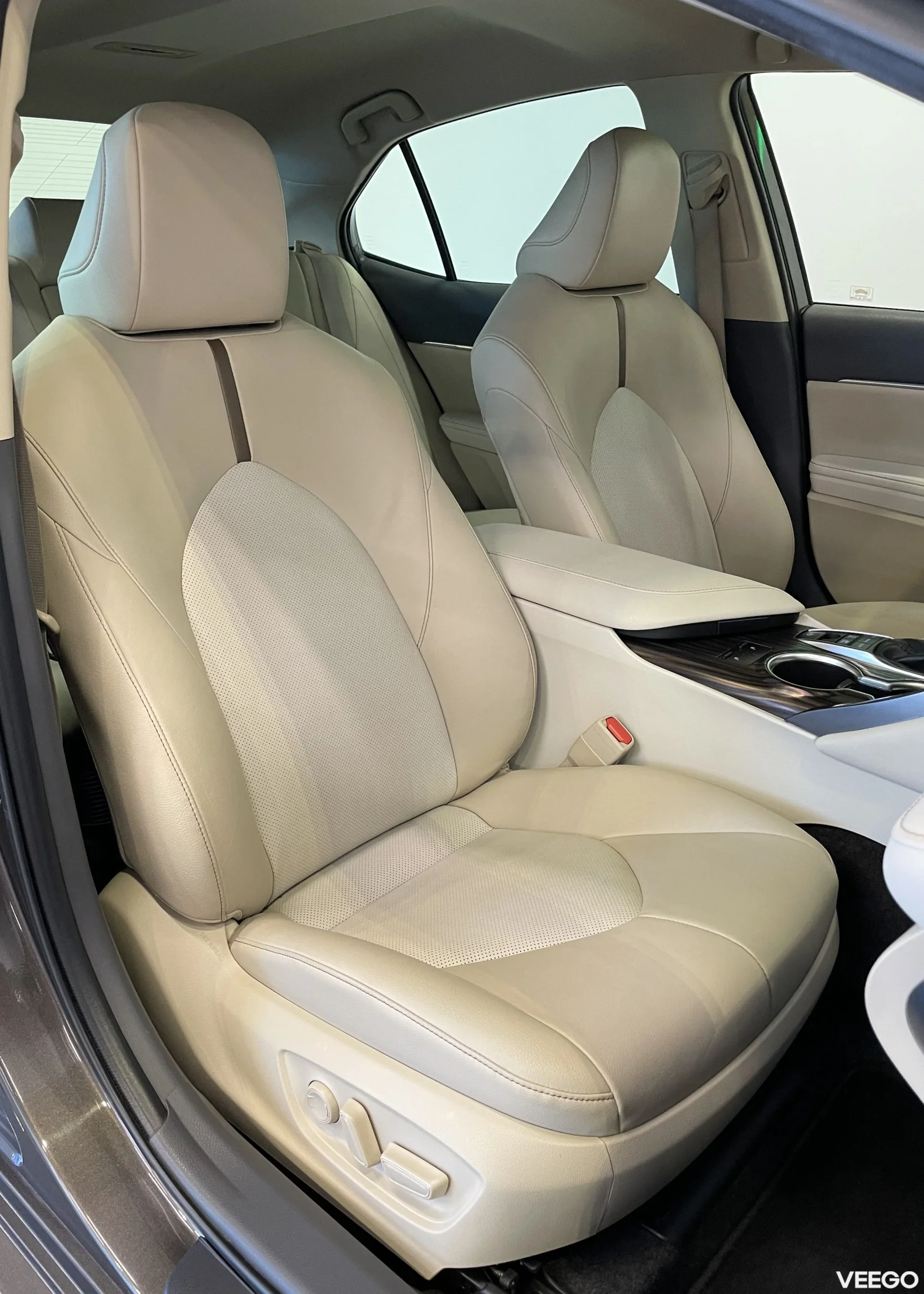 Toyota Camry Executive 2.5 131kW