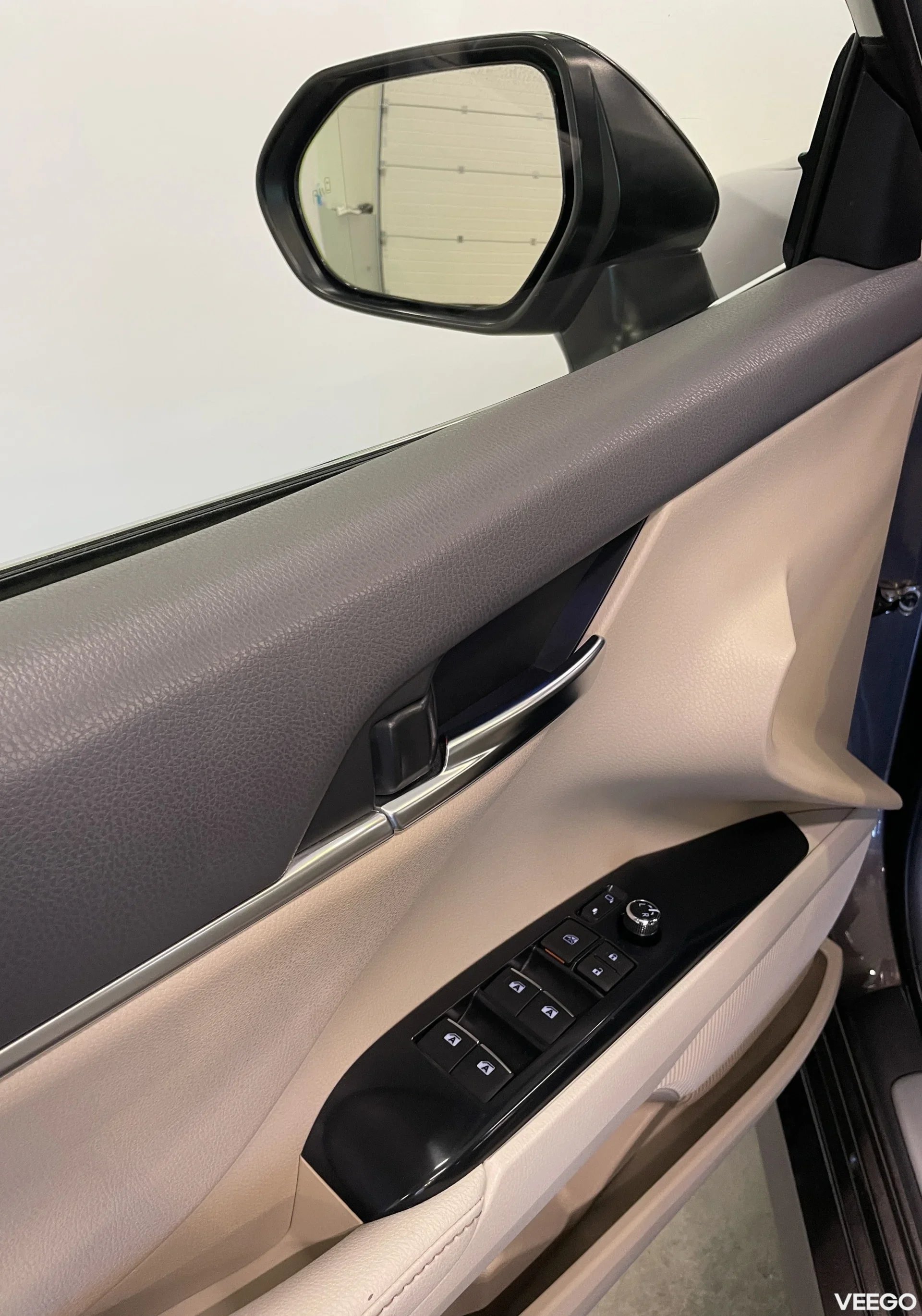 Toyota Camry Executive 2.5 131kW