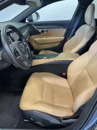 Volvo V90 Cross Country - 2 184kW thumbnail