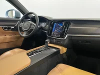 Volvo V90 Cross Country - 2 184kW thumbnail
