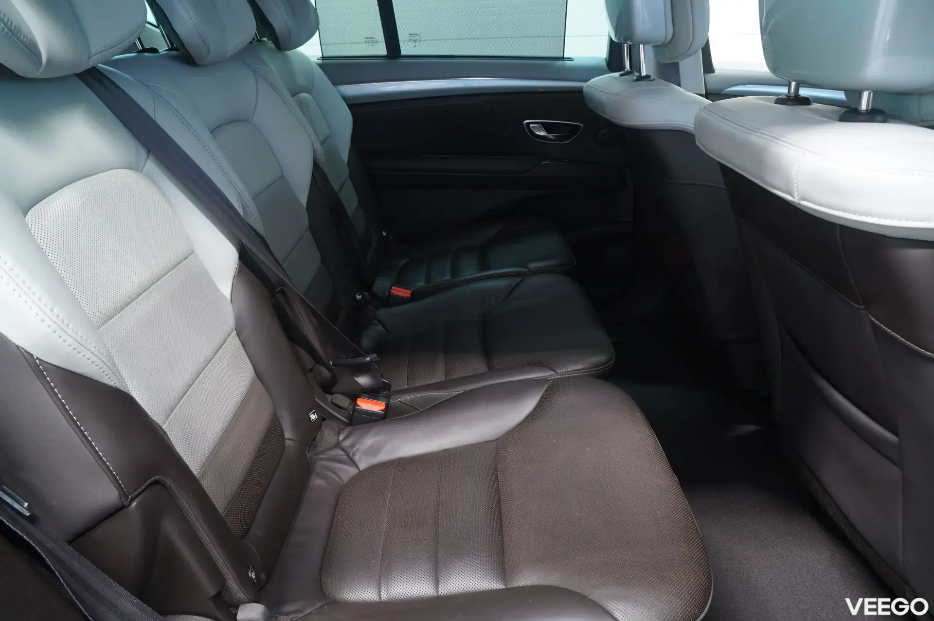 Renault Espace INITIALE PARIS 4CONTROL 1.6 118kW