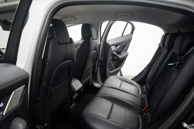 Image of Jaguar I-Pace EV400 294kW