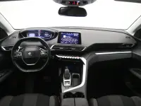 Peugeot 3008 1.2 96kW thumbnail