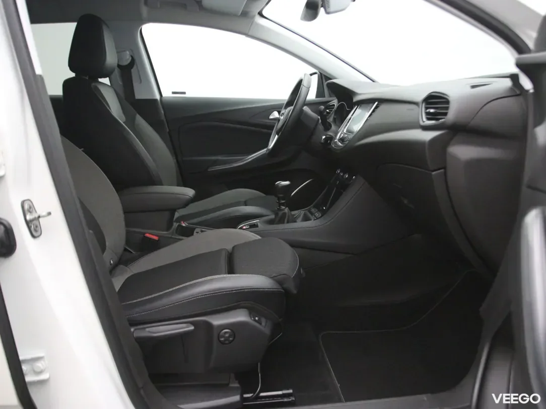 Opel Grandland X 1.2 96kW