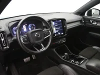 Volvo XC40 2 140kW thumbnail