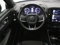 Volvo XC40 2 140kW thumbnail