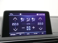 Peugeot 3008 1.2 96kW thumbnail