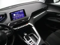 Peugeot 3008 1.2 96kW thumbnail