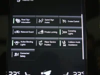 Volvo XC40 2 140kW thumbnail