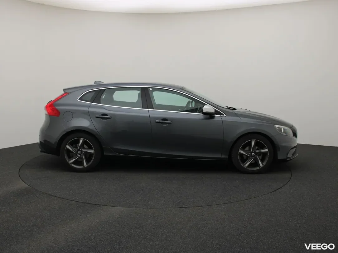 Volvo V40 1.6 84kW