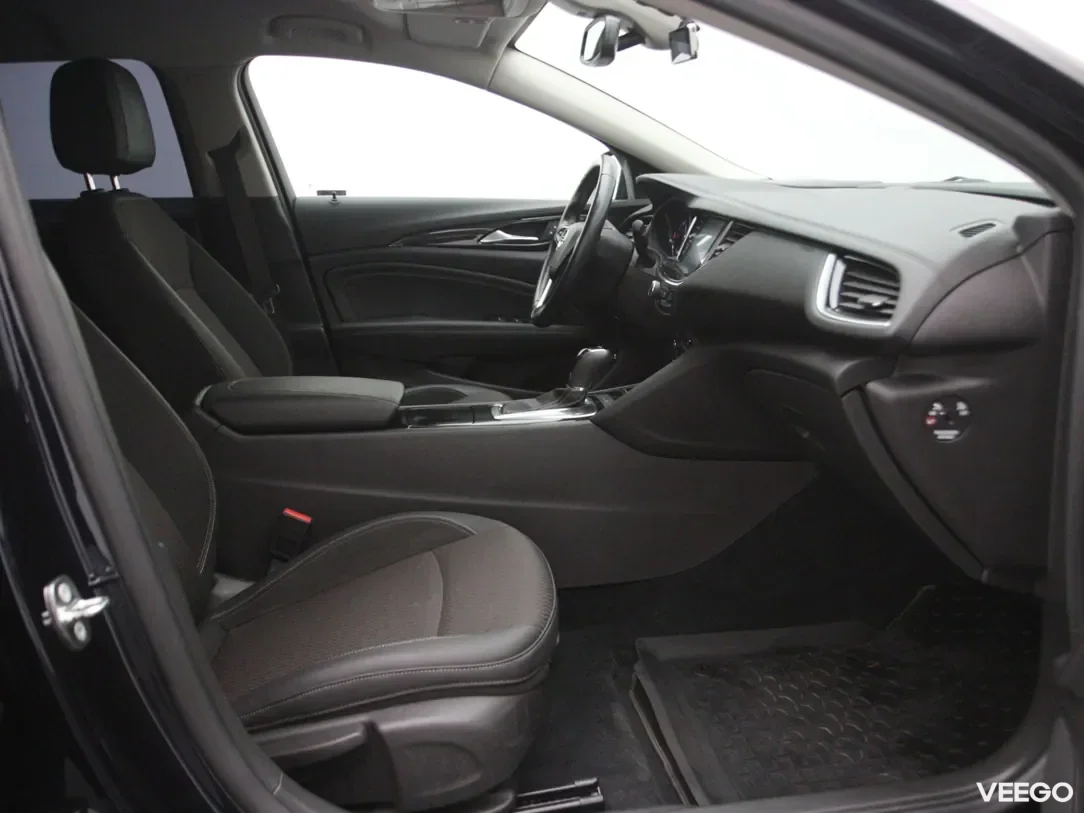 Opel Insignia 1.5 121kW