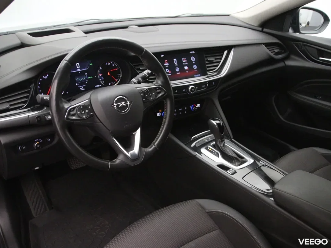 Opel Insignia 1.5 121kW