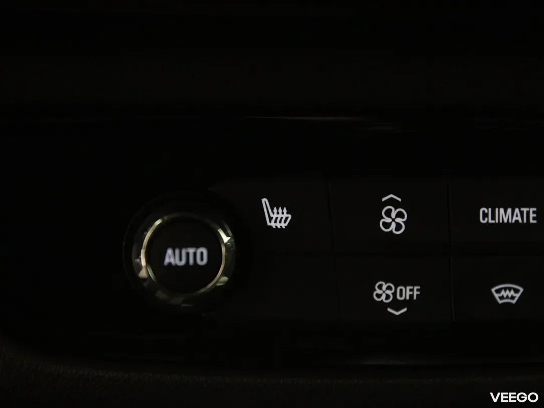 Opel Insignia 1.5 121kW