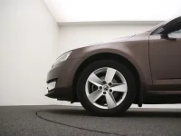 Skoda Octavia 1.5 110kW thumbnail